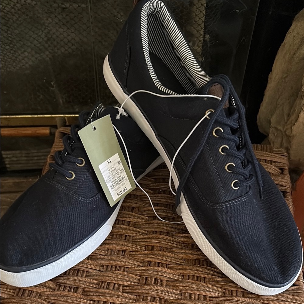 Black Canvas Men's Shoes